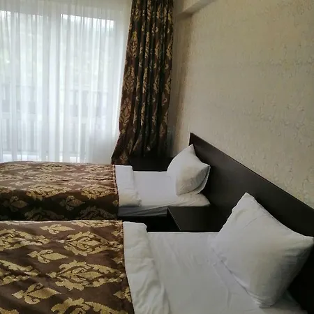 Kasimir Hotel *