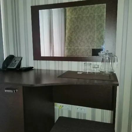 Kasimir Hotel *